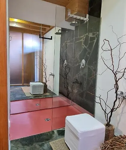 Forstbauer Διαμέρισμα *